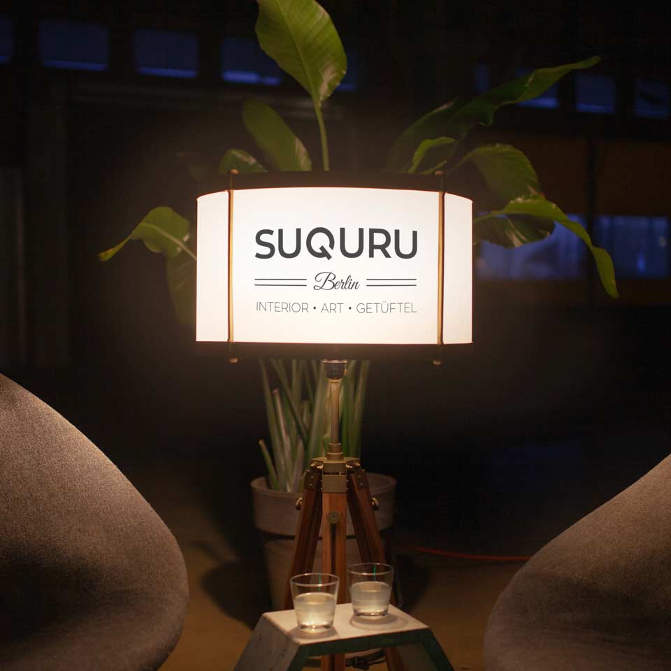 SUQURU_logo_lamp_sq_web